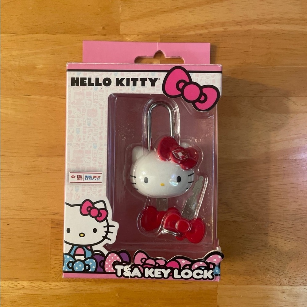 Hello Kitty Red TSA Key Lock